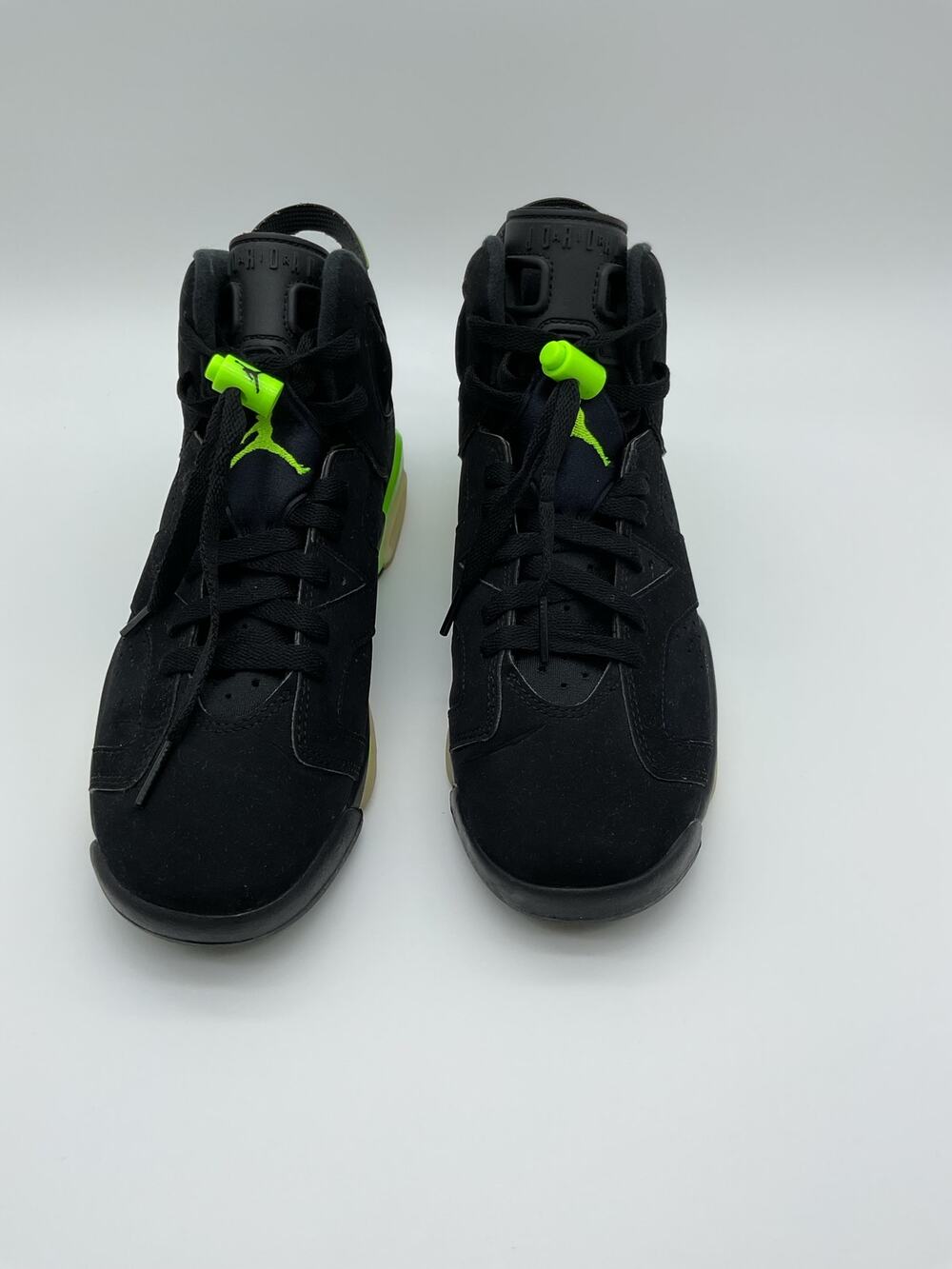 Air Jordan 6 Retro GS Electric Green Black 384665-003 Size 7Y Men’s 7